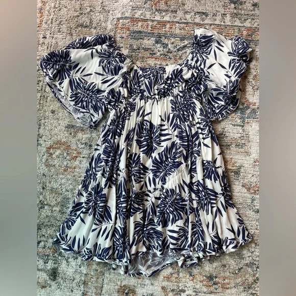 Millibon Blue and White Leaf Print Mini Dress - Picture 5 of 9
